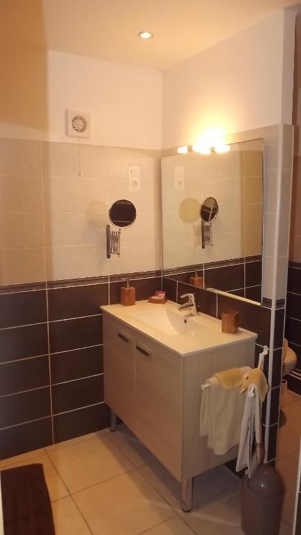 Chambres D'Hotes- Le Pre Aux Anes Albon ห้อง รูปภาพ